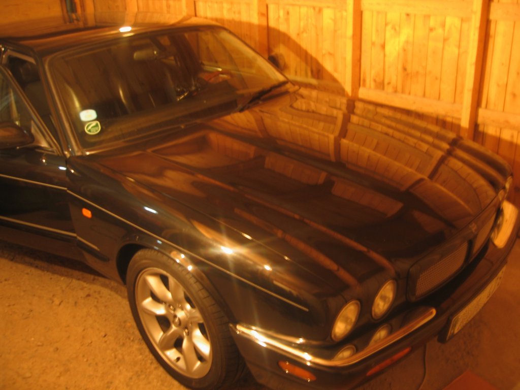 jag_090911-garage-3